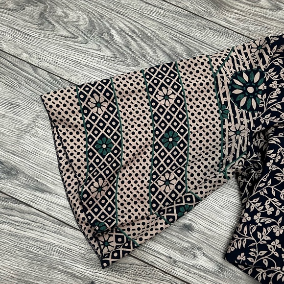 Earthbound top - Picture 2 of 7